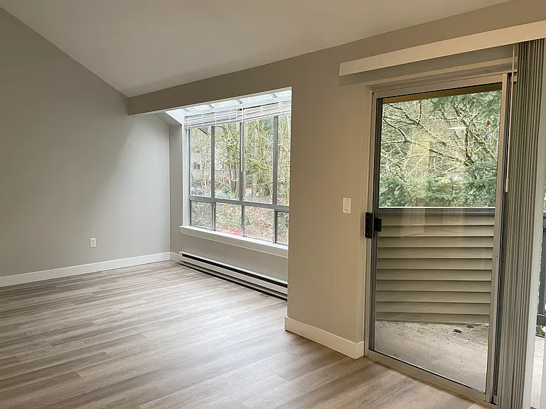 Redmond Park Apts — Photo 82