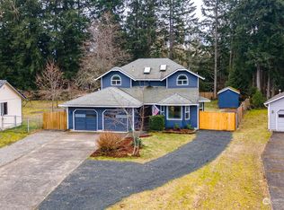 8305 Woodgrove Ct SE, Olympia, WA