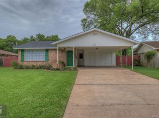 632 Pelican Pl, Shreveport, LA 71105