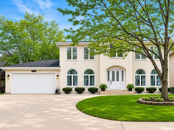 2116 Ridge Rd, Highland, IN 46322