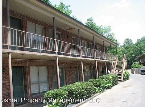 2nd image of 516 Sharon Dr APT 01