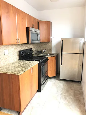 Rented by Lang Realty LLC | media 19