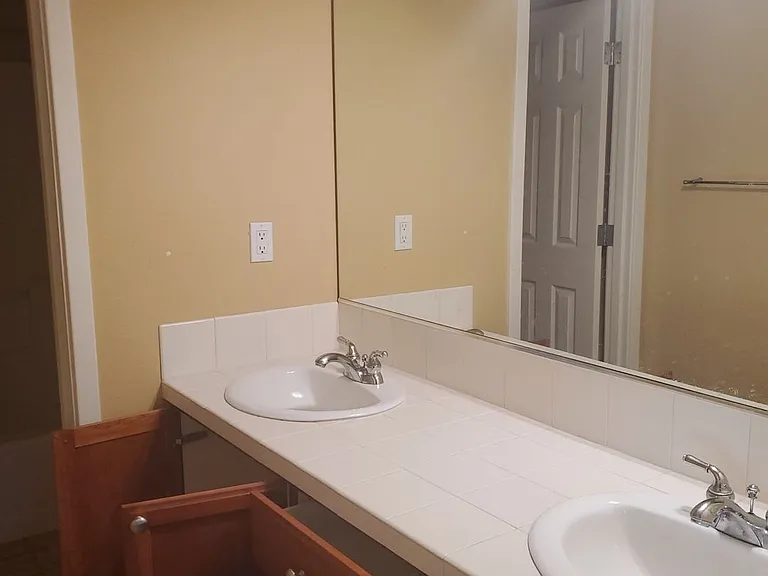 13614 NW Payne Dr — Photo 27