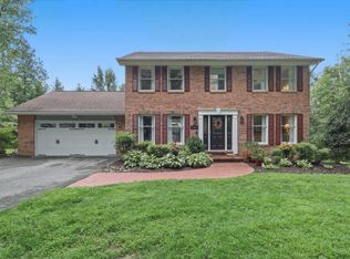 7050 Shadyside Dr, Mount Airy, MD 21771