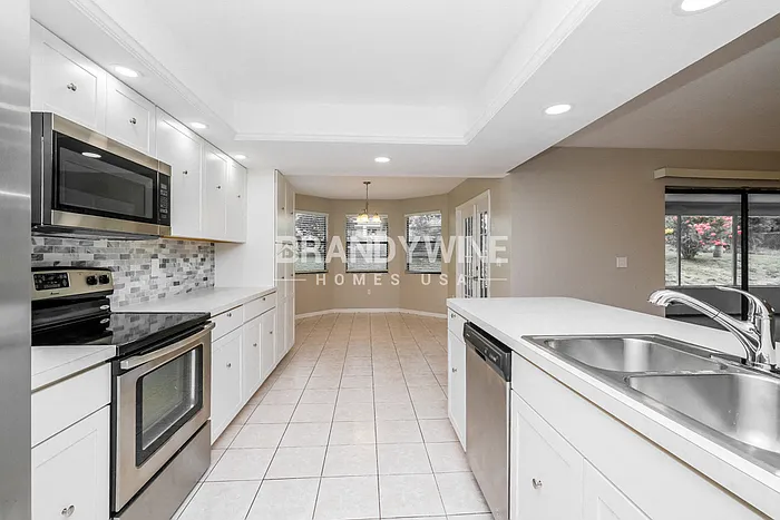 12497 Harper St — Photo 8