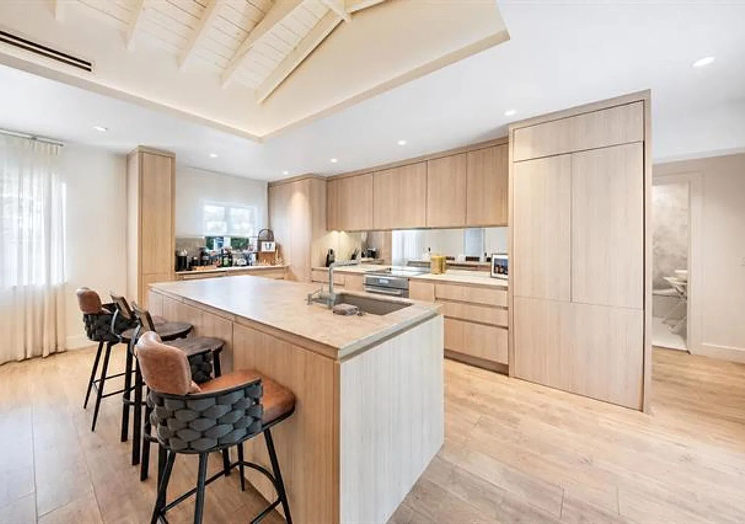 919 Granada Groves Ct # 919, Coral Gables, FL 33134 — Photo 1
