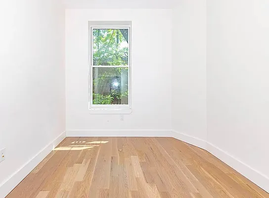 Rented by Cityside Rentals Corp | media 2