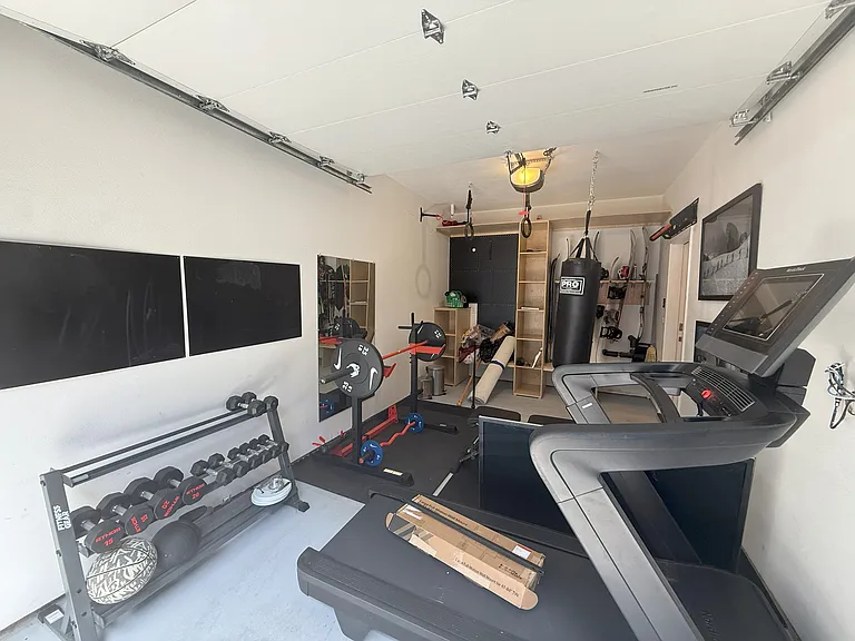 1612 SE Claybourne St — Photo 4