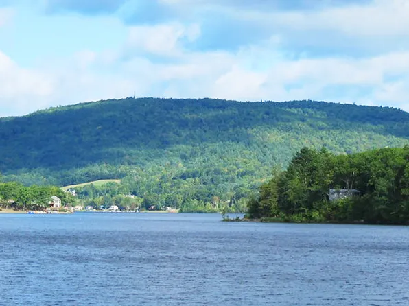 6 Rocky Hill Way Unit 207, Enfield, NH 03748