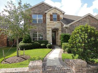18319 Pin Oak Bend Dr, Cypress, TX 77433