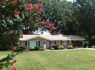 8092 Us Highway 158, Reidsville, NC 27320