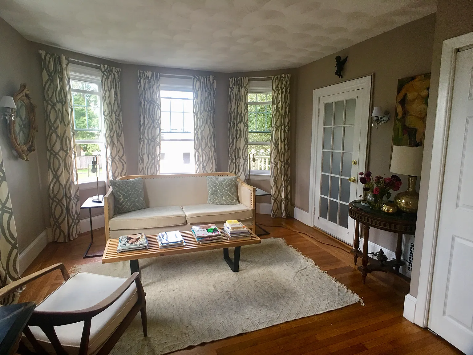 2 bed, 1000 sqft, $2,500 — Photo 1