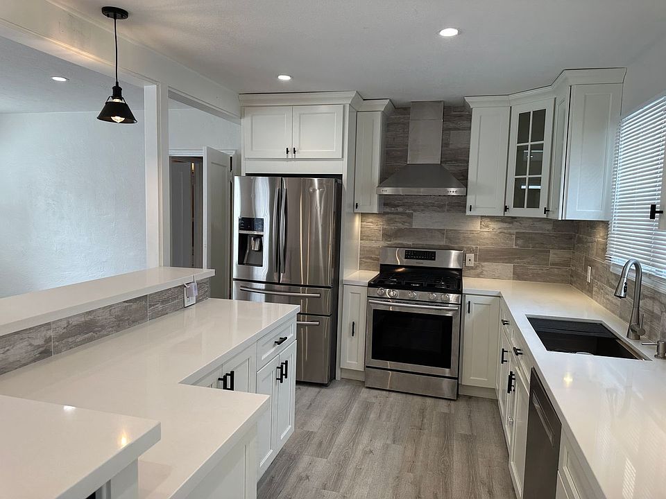 1st image of 6827 Outlook Ave