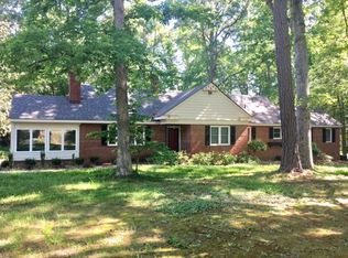 8714 River Rd, Henrico, VA 23229