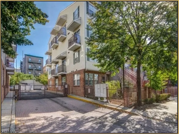 84 Union St BLDG 84 #C2, Newark City, NJ 07105