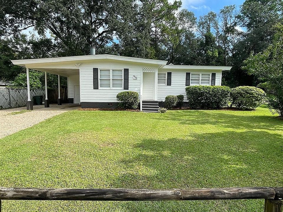 1st image of 1820 Tyndall Dr