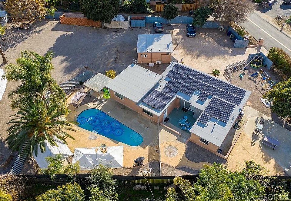 1st image of 438 Valley Dr #40