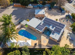 438 Valley Dr #40, Vista, CA 92084