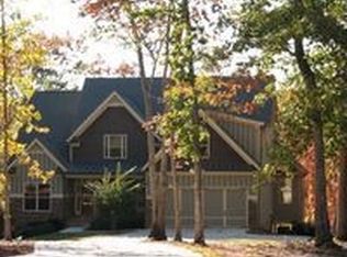 35 Crawfords Ferry Pt, Hartwell, GA 30643