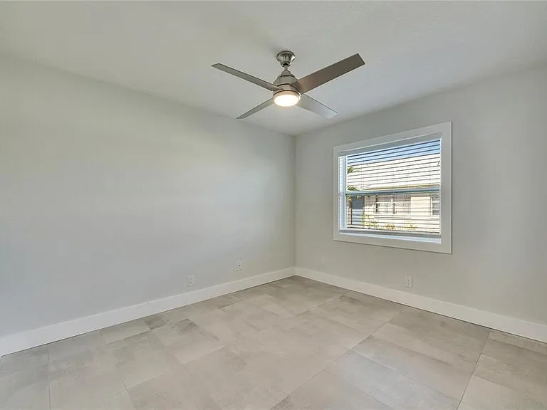 1025 Apollo Beach Blvd #1 — Photo 27