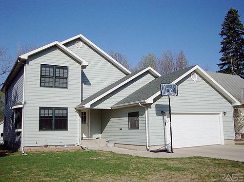1st image of 821 N Egan Ave