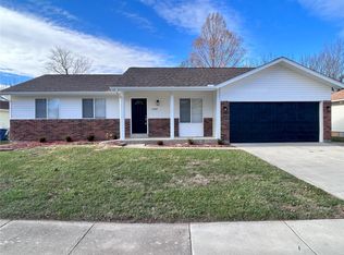 15569 Fox Plains Dr, Florissant, MO