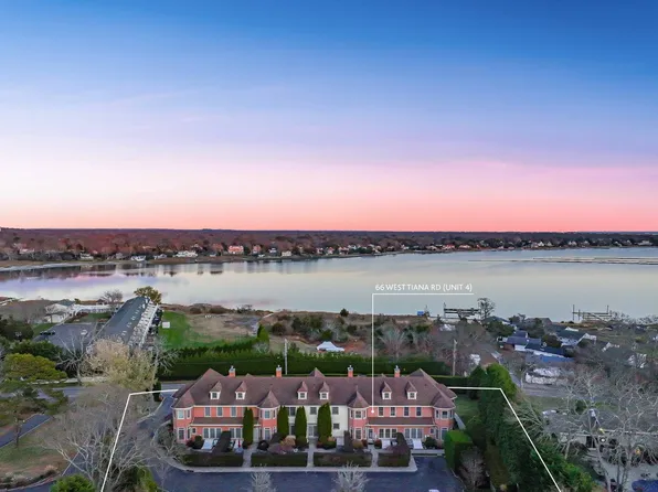 66 W Tiana Rd APT 4, Hampton Bays, NY 11946