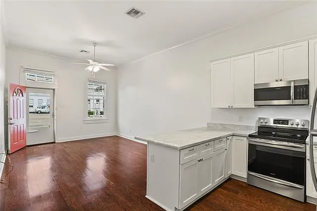 5249 Magazine St — Photo 11