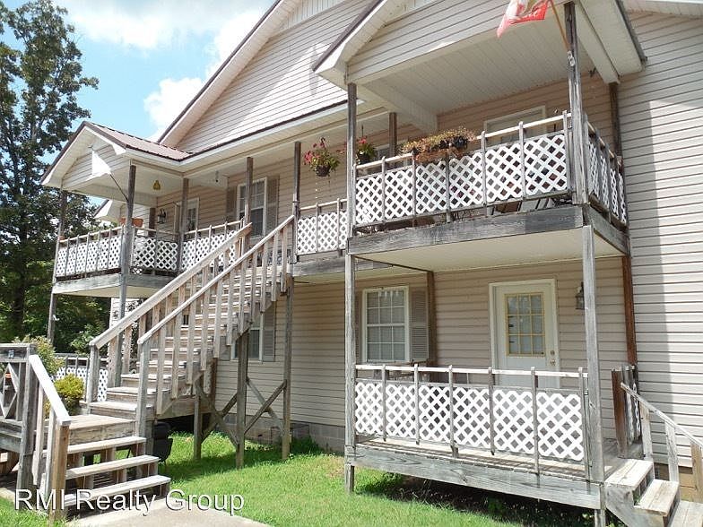1st image of 255 Fant Dr APT 4