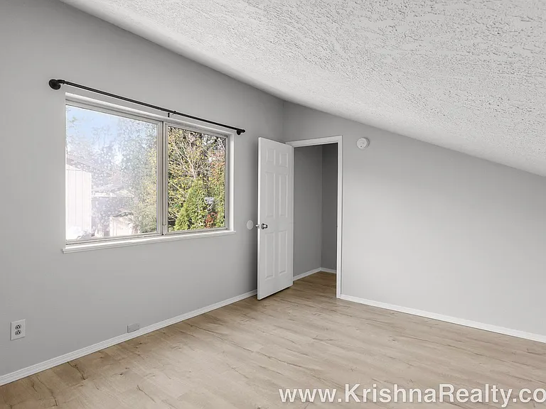 9957 SW Scott Ct — Photo 18