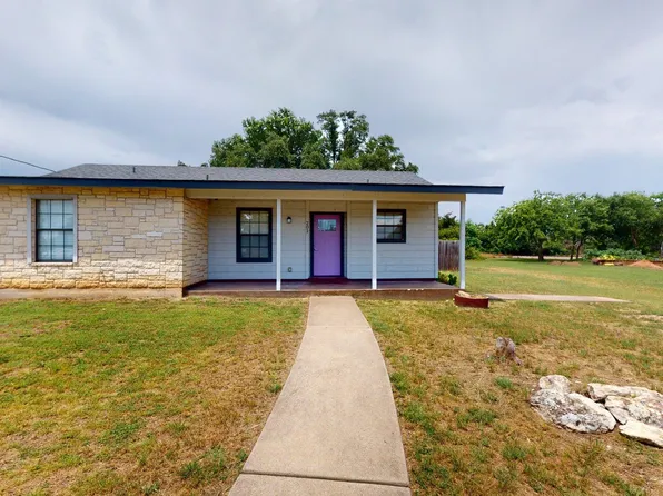 201 Kristi Ln, Liberty Hill, TX 78642