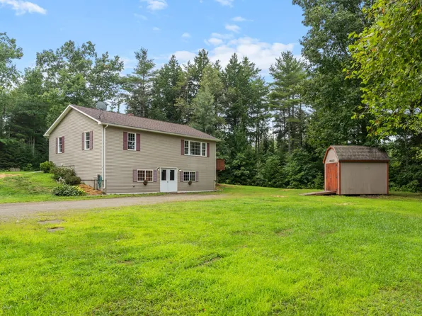 5 Nickerson Road, Windsor, ME 04363