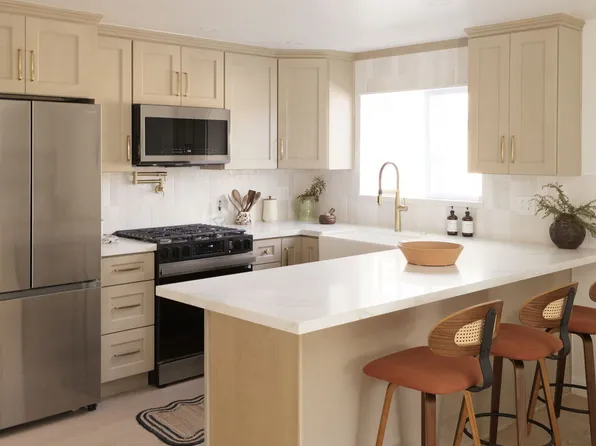 3030 Valle Vista Dr APT 27, Los Angeles, CA 90065