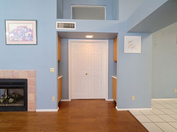 5th image of 1317 N Palmsprings Dr