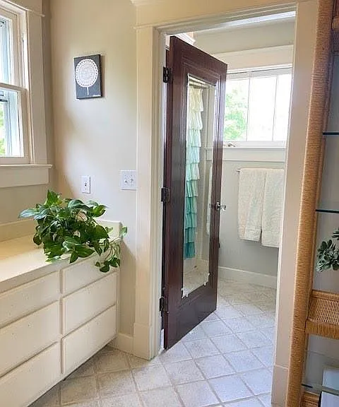 Jack and Jill upstairs bathroom