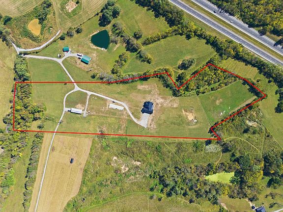 3rd image of 7175 Wades Mill Rd