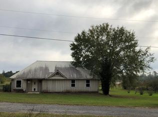 57 Watertank Rd, Laurel, MS 39443