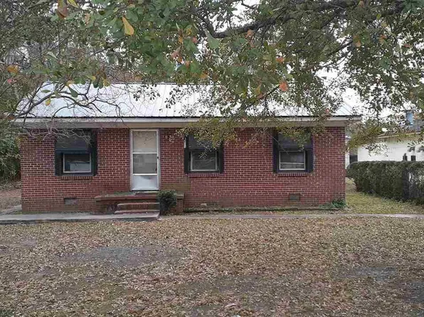 211 Rae St, Lake City, SC 29560