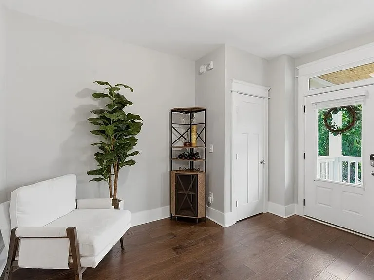 6012 Louisiana Ave #B — Photo 5