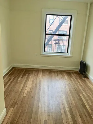 Rented by New York Residence | media 33