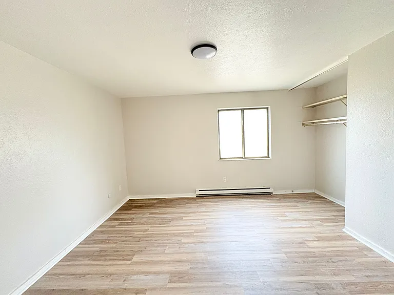 Brooke Park Apartments — Photo 6