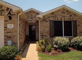 785 Kingfisher Ln, Leander, TX 78641