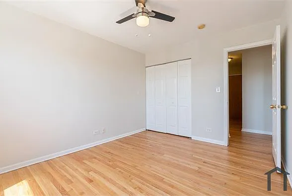 9344 S Lafayette Ave — Photo 9