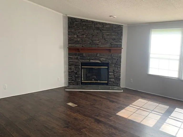 259 Casual Dr — Photo 8