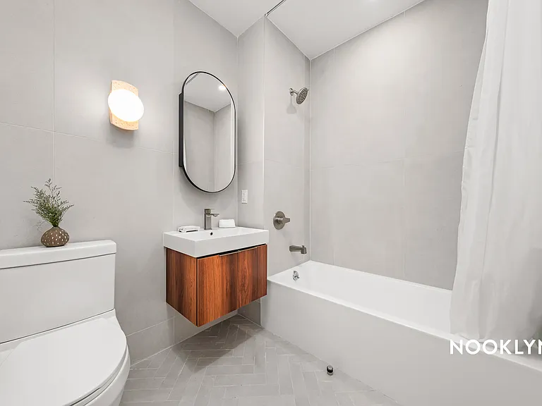 26-04 Jackson Ave #12F — Photo 12