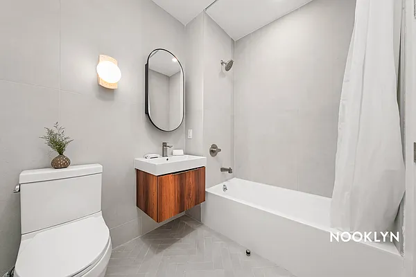 Rented by Nooklyn NYC LLC | media 8