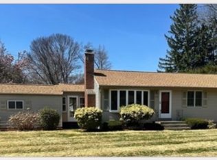 104 Albemarle Rd, Longmeadow, MA 01106