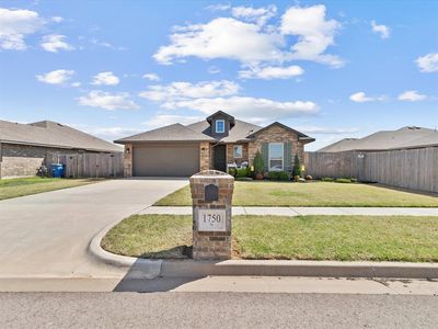 1750 Farmington Rd, Newcastle, OK, 73065