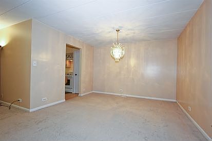 5th image of 215 Lake Dr #A-1