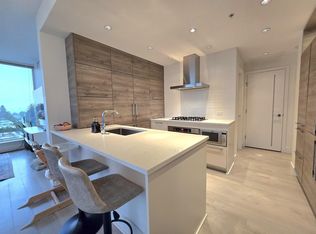 7358 Edmonds St #1110, Burnaby, BC V3N 0H1